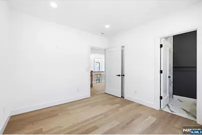 150 Howland Avenue, River Edge, NJ 07661 - Photo 22