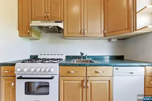 415 Claremont Ave C004A, Montclair, NJ 07042 - Photo 18
