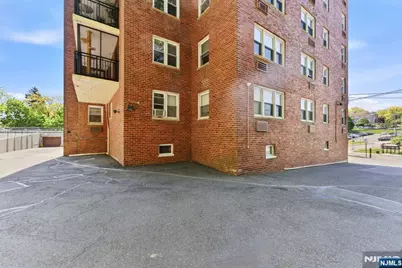 415 Claremont Avenue C004A #C004A, Montclair, NJ 07042 - Photo 36