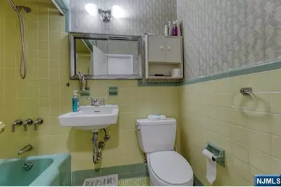 230 Pinelynn Road, Glen Rock, NJ 07452 - Photo 14