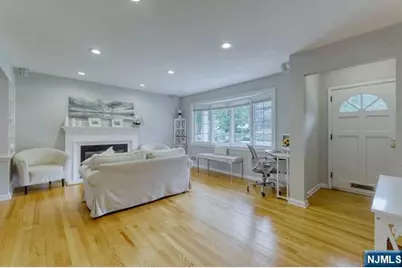 230 Pinelynn Road, Glen Rock, NJ 07452 - Photo 2