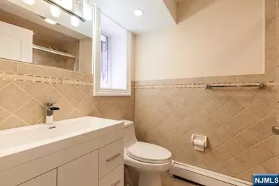 153 Old Palisade Road, Fort Lee, NJ 07024 - Photo 20