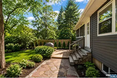 135 Skyline Lakes Drive, Ringwood, NJ 07456 - Photo 6