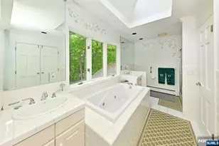 16 Knollwood Rd, Upper Saddle River, NJ 07458 - Photo 26