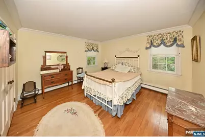 16 Knollwood Road, Upper Saddle River, NJ 07458 - Photo 22