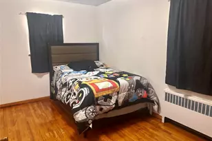 239 Riverview Pl, Cliffside Park, NJ 07010 - Photo 6