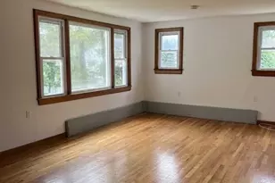 211 Paterson Ave 2nd Fl, Midland Park, NJ 07432 - Photo 8