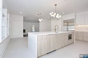 337 Franklin, Haworth, NJ 07641 - Photo 10