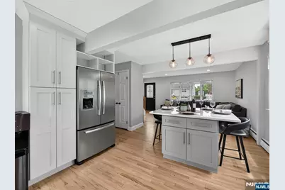 246 Hickory Street, Washington Township, NJ 07676 - Photo 8
