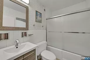 5 Horizon Road 807, Fort Lee, NJ 07024 - Photo 16