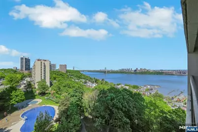 5 Horizon Road 807 #807, Fort Lee, NJ 07024 - Photo 10
