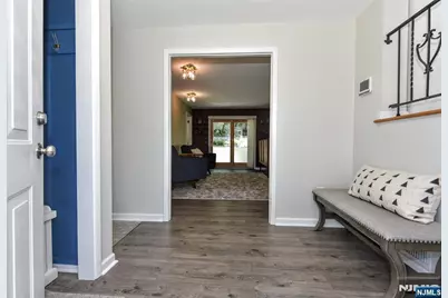 80 Dogwood Court, Westwood, NJ 07675 - Photo 4