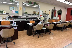 986 River Rd, Edgewater, NJ 07020 - Photo 1