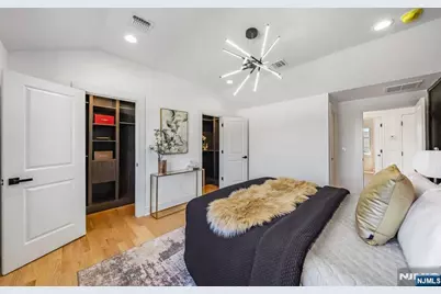 2-05 29th Street, Fair Lawn, NJ 07410 - Photo 22
