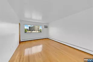 1599 Bergen Blvd 12, Leonia, NJ 07605 - Photo 4