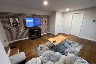 120 Stone Street 3, Newark, NJ 07104 - Photo 2