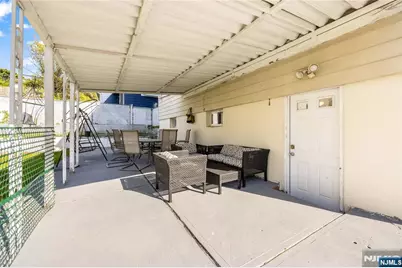 92 Cedarhurst Avenue, Woodland Park, NJ 07424 - Photo 20