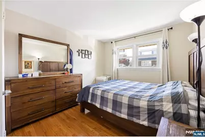 92 Cedarhurst Avenue, Woodland Park, NJ 07424 - Photo 14