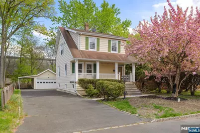 242 Myrtle Avenue, Westfield, NJ 07090 - Photo 2