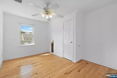 242 Myrtle Avenue, Westfield, NJ 07090 - Photo 16