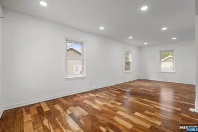 242 Myrtle Avenue, Westfield, NJ 07090 - Photo 6