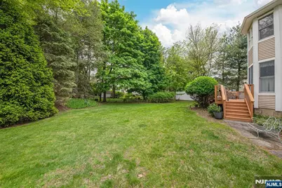 37 Thomas, Wayne, NJ 07470 - Photo 16