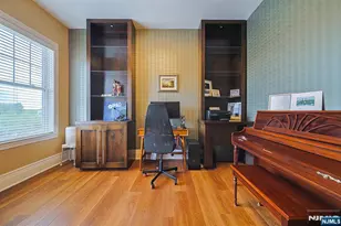 1302 The Plaza 1302, Tenafly, NJ 07670 - Photo 18