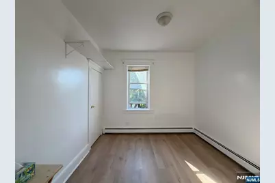 62 Farnham Avenue 1 #1, Garfield, NJ 07026 - Photo 4