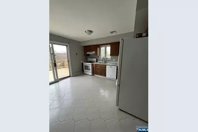 33 Maple Avenue Bb #BB, South Hackensack Township, NJ 07606 - Photo 20