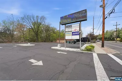 517 River Drive, Garfield, NJ 07026 - Photo 38