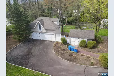128 Westervelt Avenue, Tenafly, NJ 07670 - Photo 34