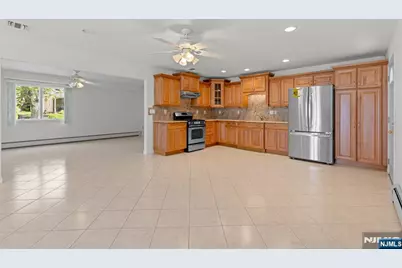 499 Morse Avenue, Ridgefield, NJ 07657 - Photo 40