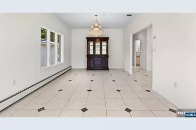 499 Morse Avenue, Ridgefield, NJ 07657 - Photo 12