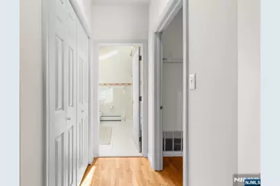 499 Morse Avenue, Ridgefield, NJ 07657 - Photo 28