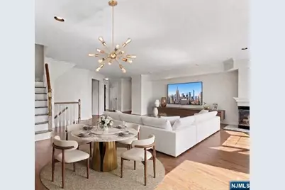 119 Panorama Drive 119 #119, Edgewater, NJ 07020 - Photo 2