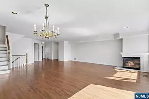 119 Panorama Dr 119, Edgewater, NJ 07020 - Photo 8