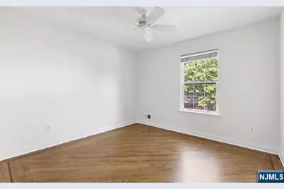 119 Panorama Drive 119 #119, Edgewater, NJ 07020 - Photo 24