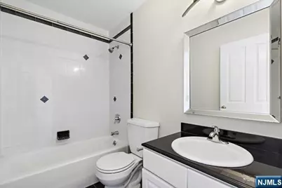 119 Panorama Drive 119 #119, Edgewater, NJ 07020 - Photo 26
