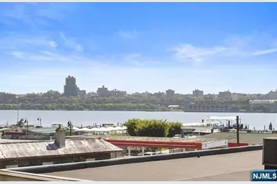 119 Panorama Drive 119 #119, Edgewater, NJ 07020 - Photo 6