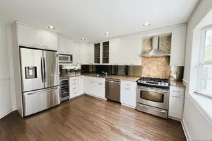119 Panorama Dr 119, Edgewater, NJ 07020 - Photo 8