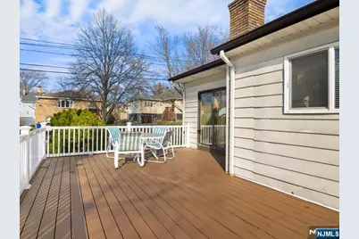 81 Hastings Avenue, Nutley, NJ 07110 - Photo 24
