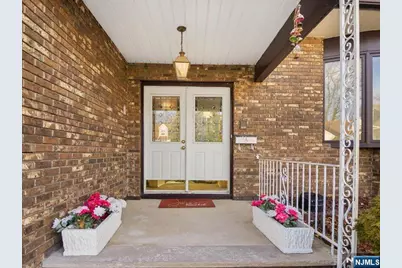 81 Hastings Avenue, Nutley, NJ 07110 - Photo 4
