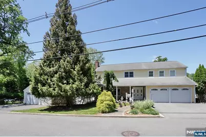 33 Randolph Street, Park Ridge, NJ 07656 - Photo 30