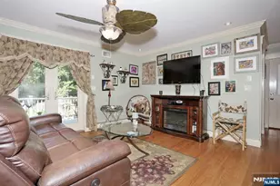 33 Randolph St, Park Ridge, NJ 07656 - Photo 10
