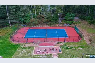 91 Chestnut Ridge Road, Saddle River, NJ 07458 - Photo 40