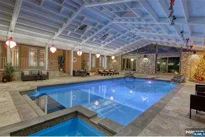 91 Chestnut Ridge Road, Saddle River, NJ 07458 - Photo 2