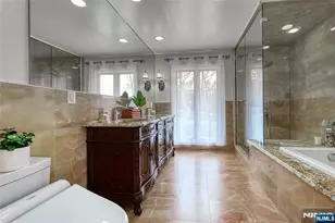 91 Chestnut Ridge Rd, Saddle River, NJ 07458 - Photo 26