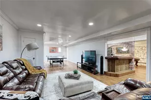 91 Chestnut Ridge Rd, Saddle River, NJ 07458 - Photo 38