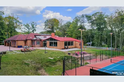 91 Chestnut Ridge Road, Saddle River, NJ 07458 - Photo 44