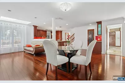 91 Chestnut Ridge Road, Saddle River, NJ 07458 - Photo 16